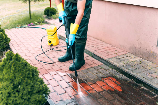 Best Driveway Pressure Washing  in Lennox, SD